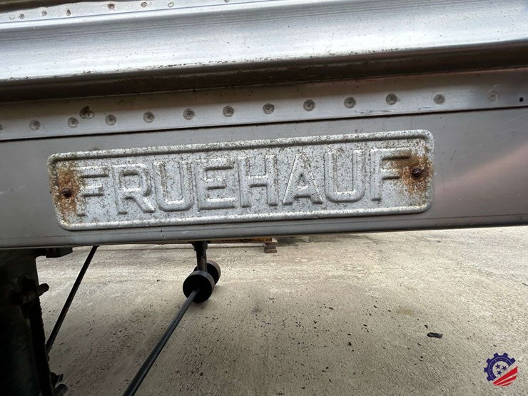 antique-bullnose-28ft-s/a-pup-trailer-image-51