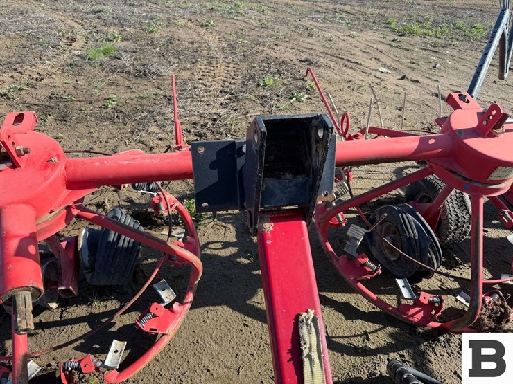 northstar-dt-26300-tedder-carrier-image-9