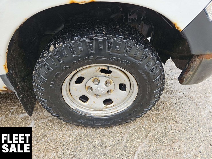 2017-dodge-1500-image-12