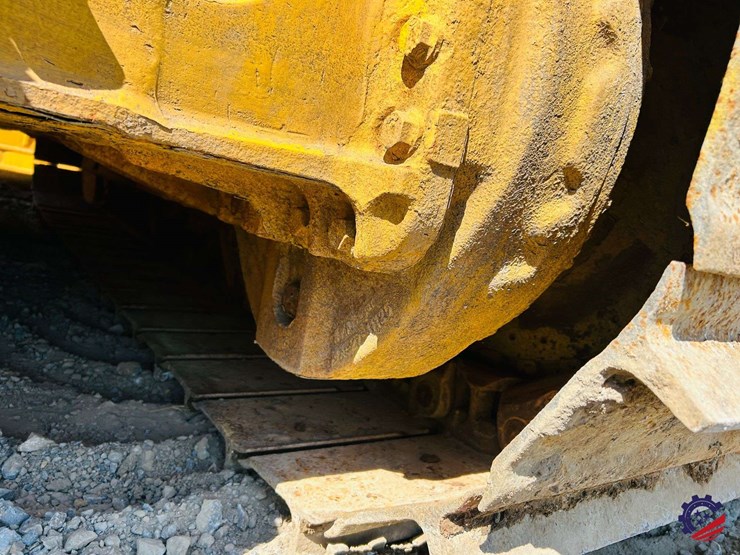 2022-komatsu-d65px-18-image-29
