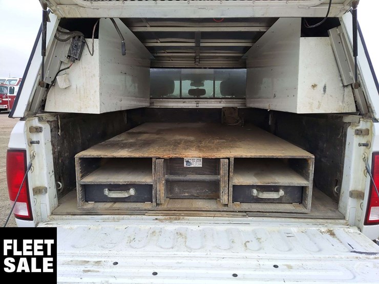 2016-dodge-2500-image-15