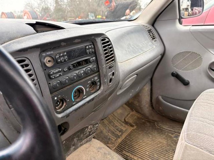 1999-ford-f150-image-11