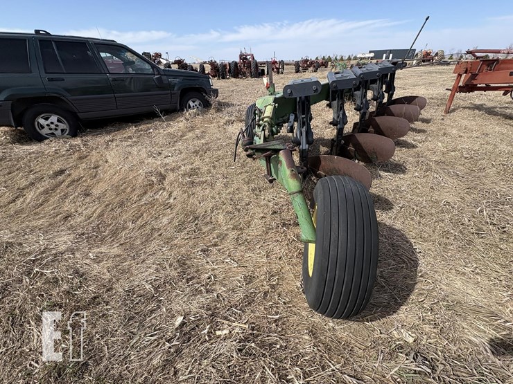 john-deere-2600-image-10