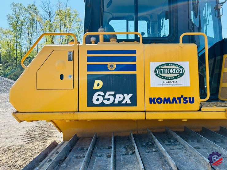 2022-komatsu-d65px-18-image-19