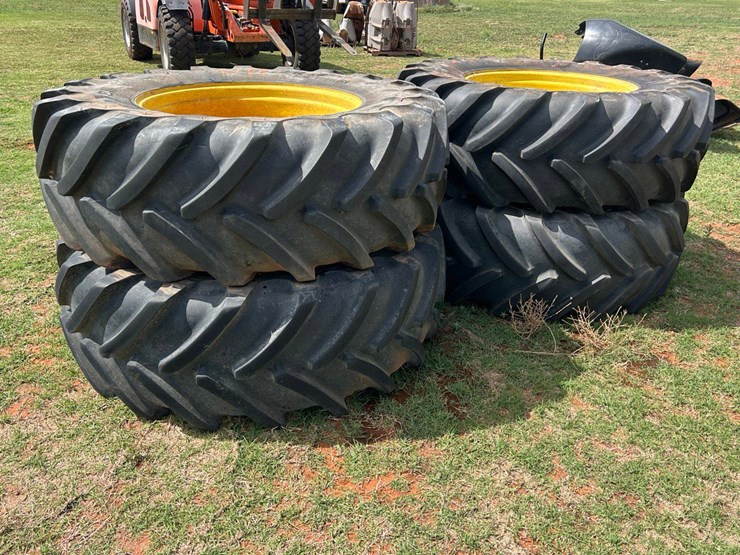 john-deere-r4038-image-3