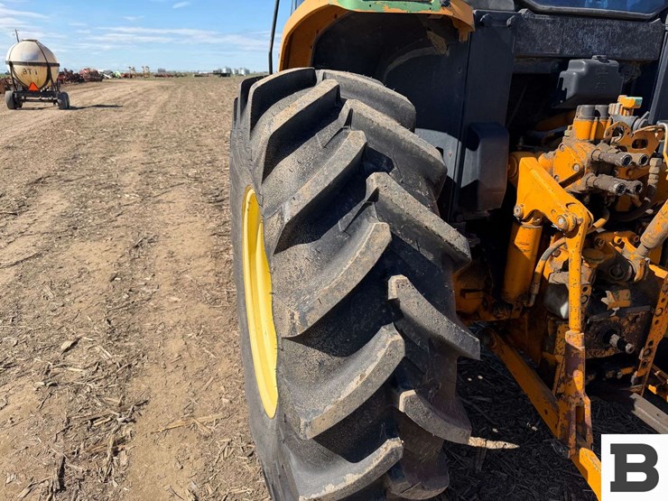 john-deere-tractor-image-19