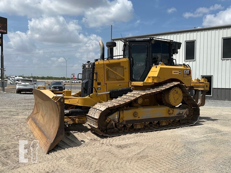 2020-caterpillar-d6-xe-lgp-image-1