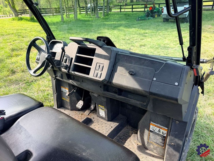 2019-john-deere-gator-xuv-835m-image-48
