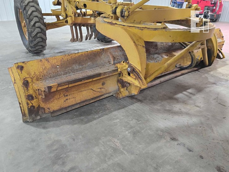 caterpillar-14e-image-12