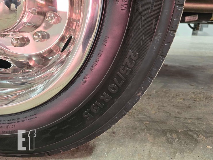 2024-ford-f550-sd-image-31