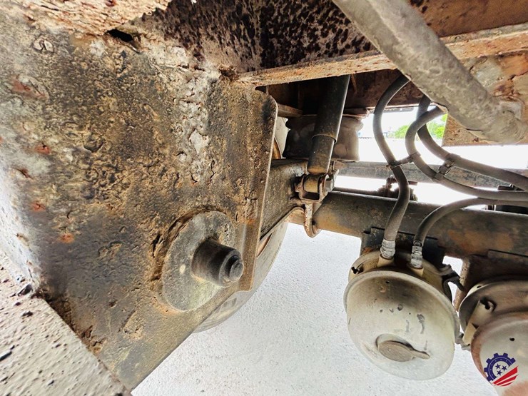 utility-flatbed-image-50