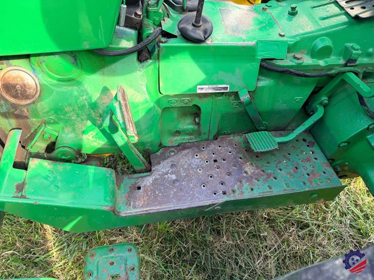 john-deere-2640-image-28