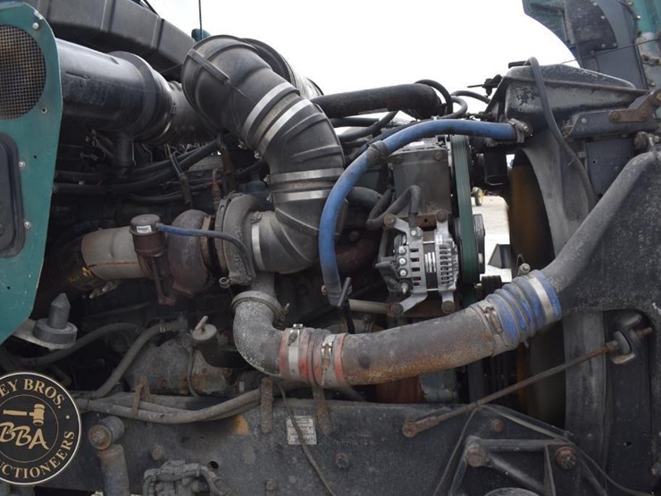 2000-kenworth-t600-image-26