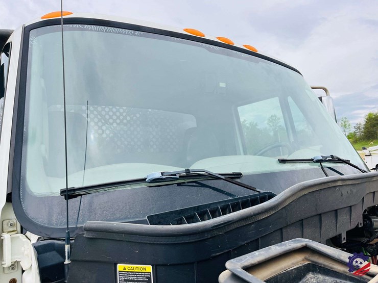 2015-international-durastar-4300-image-75