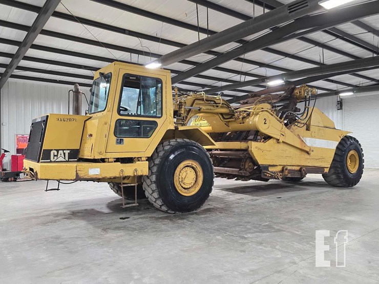 2006-caterpillar-615c-image-1