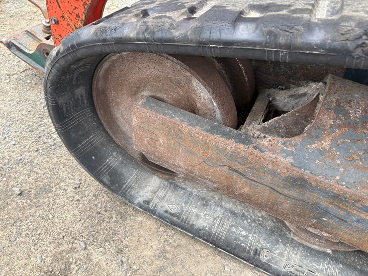 kubota-svl75-2-image-11