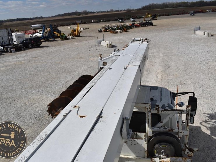 2005-international-durastar-4300-image-20