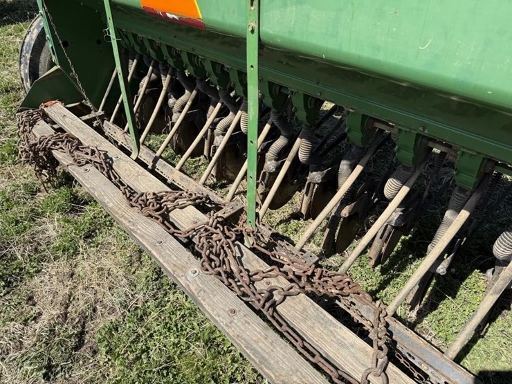 john-deere-8200-image-7