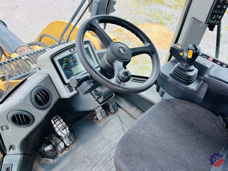 2019-caterpillar-950m-image-103