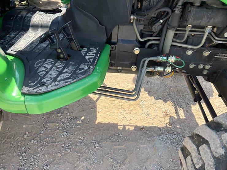 john-deere-4720-image-12
