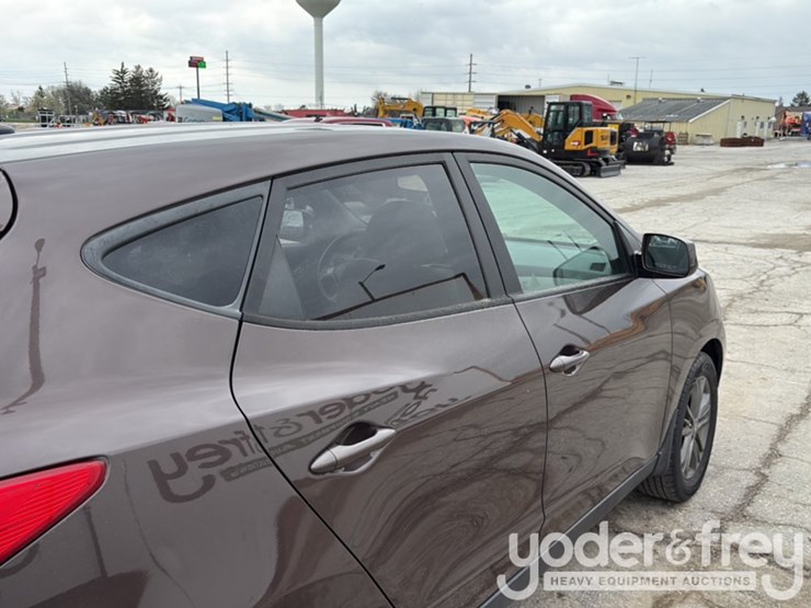 2015-hyundai-tucson-image-24