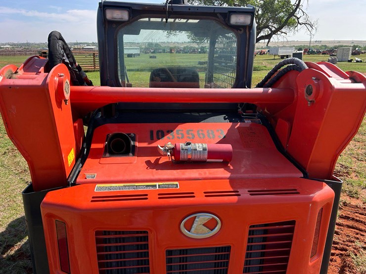 2022-kubota-svl75-2-image-13