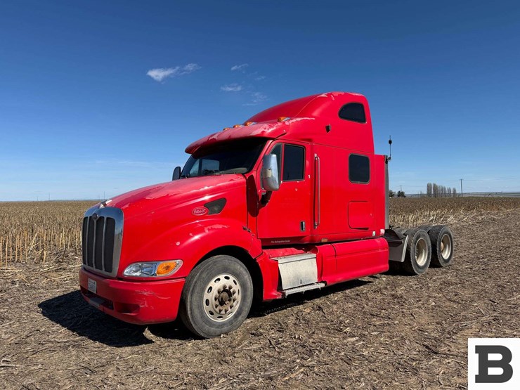 2008-peterbilt-387-image-1
