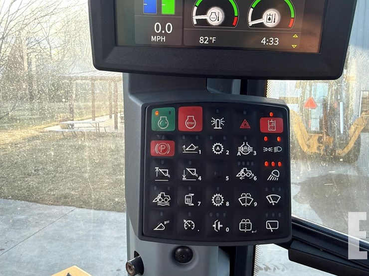 2024-deere-624-p-tier-image-19