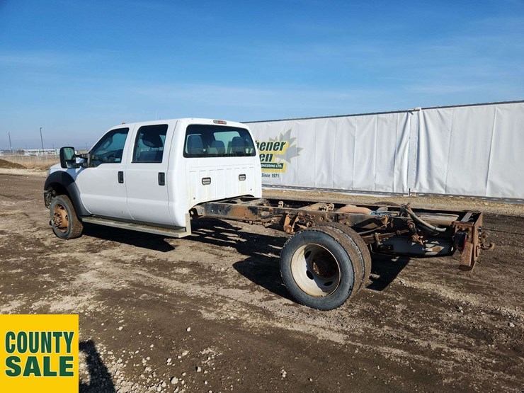 2013-ford-f550-image-3