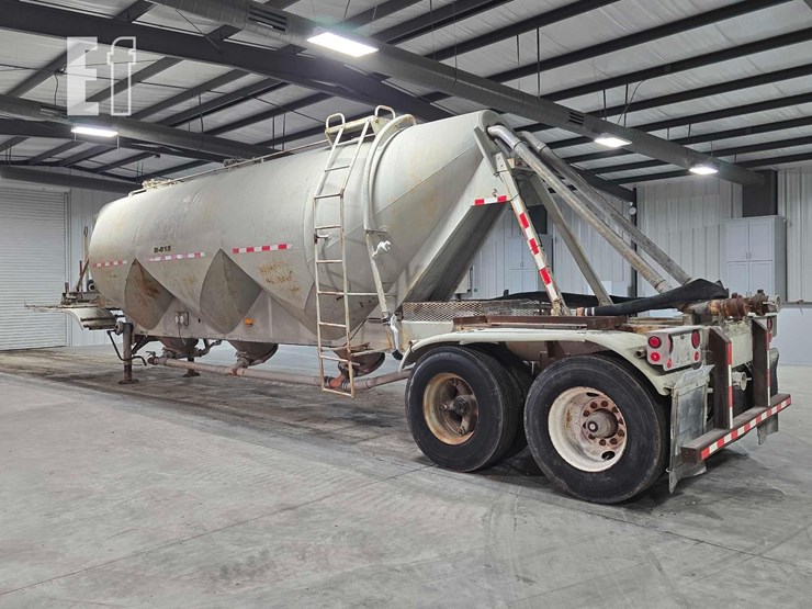 41-foot-tank-trailer-image-4