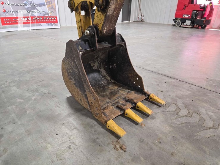 2020-caterpillar-305e2-cr-image-10