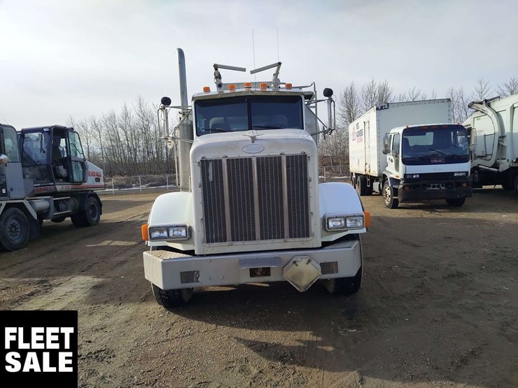 1999-peterbilt-357-image-6