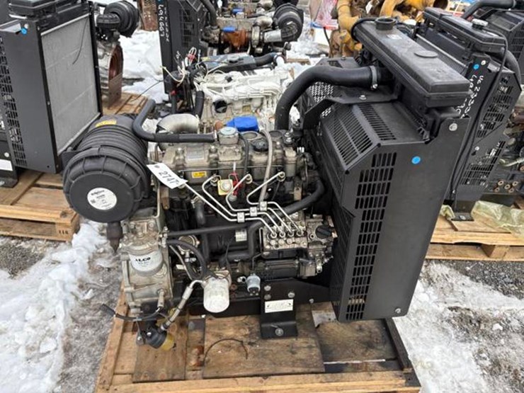 perkins-404d-22t-diesel-engine-image-2