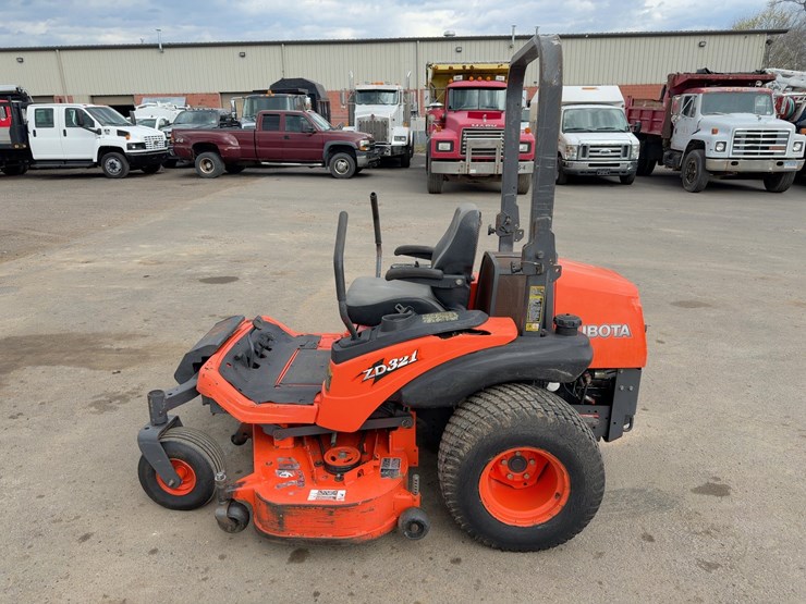 kubota-zd321-image-2