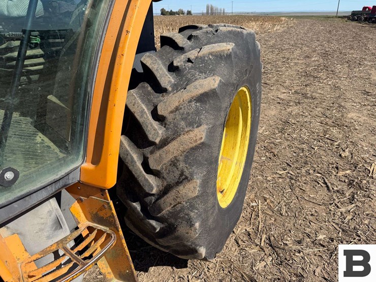 john-deere-tractor-image-16
