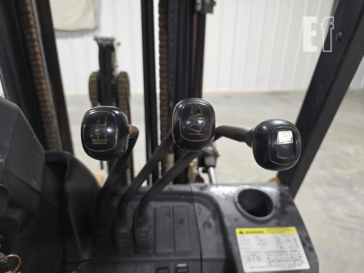 caterpillar-gp25n-image-18