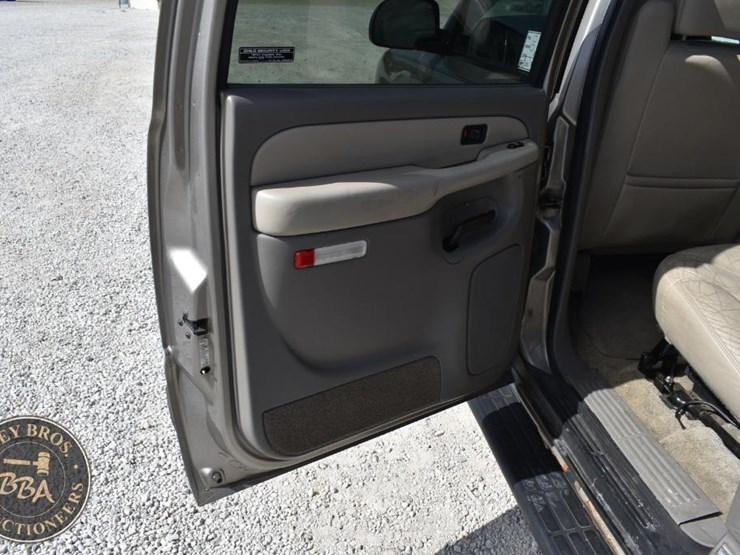 2001-gmc-yukon-xl-image-22