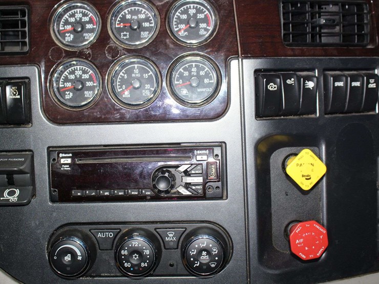 2019-peterbilt-glider-1npbggggx0d654893-mileage:-milage-unknown-image-68