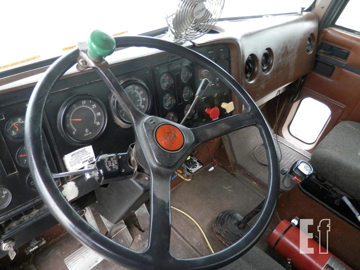 1987-international-9300-image-15