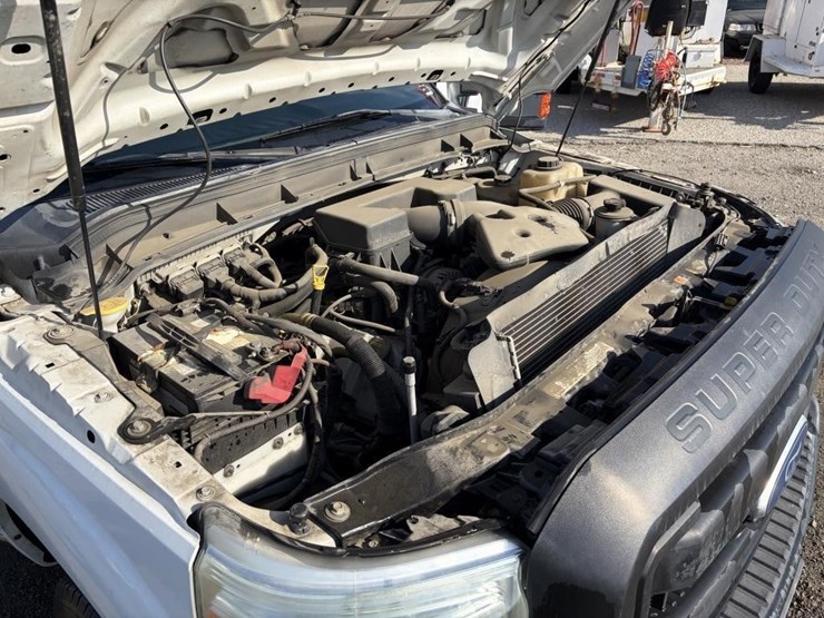 2011-ford-f250-image-10