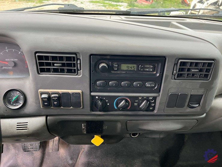 2006-ford-f750-image-55