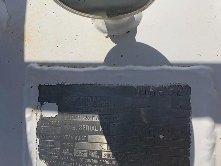 2010-b-b-dual-anhydrous-tanks-on-running-gear,-100-2961-image-10