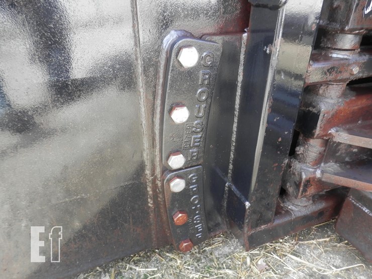 new-holland-tj330-image-16