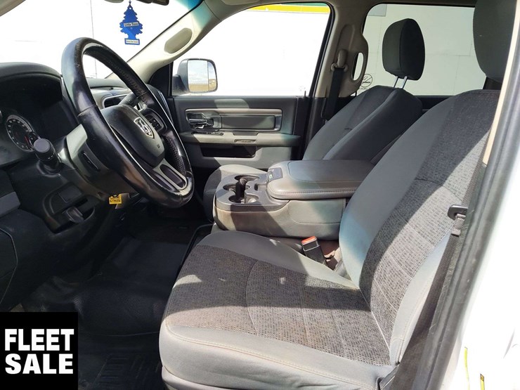 2018-dodge-2500-image-13