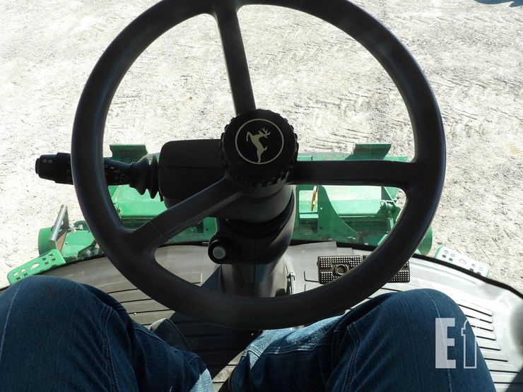 2012-john-deere-s680-image-54