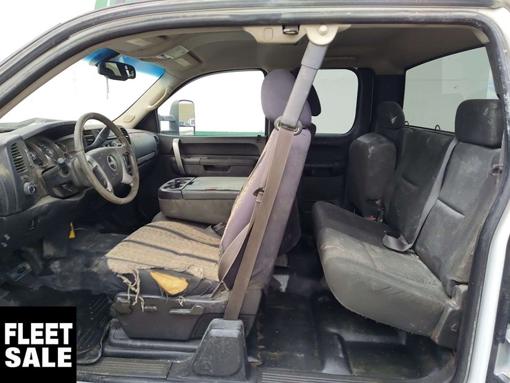 2013-gmc-sierra-2500hd-image-11