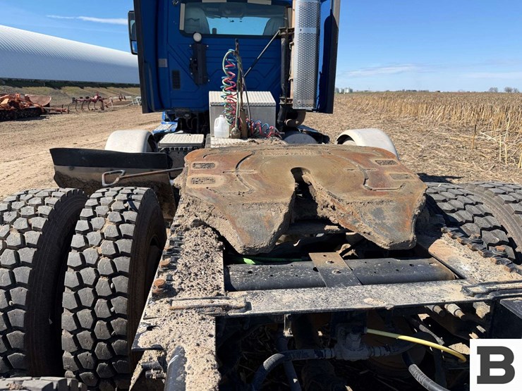 2013-international-prostar-image-20