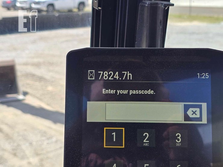 2020-caterpillar-326-image-20