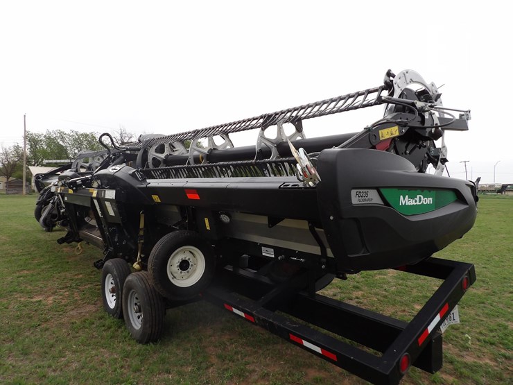 2023-mac-don-fd235-image-3