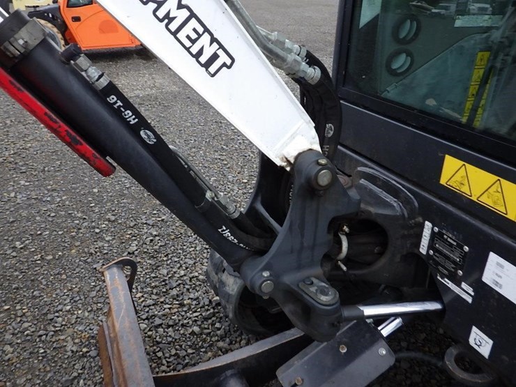 2020-bobcat-e26-image-15